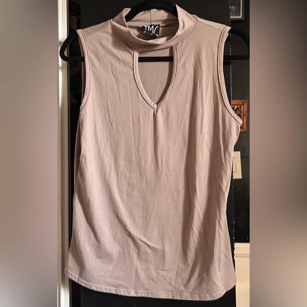 TMG Women's Sleeveless Top - Taupe xl
